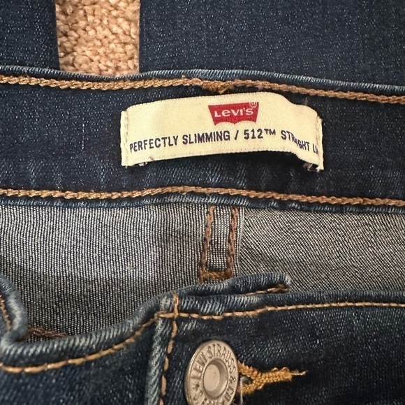 Levi’s 512 Perfectly Slimming Straight Leg Dark Wash Jeans - Picture 6 of 6